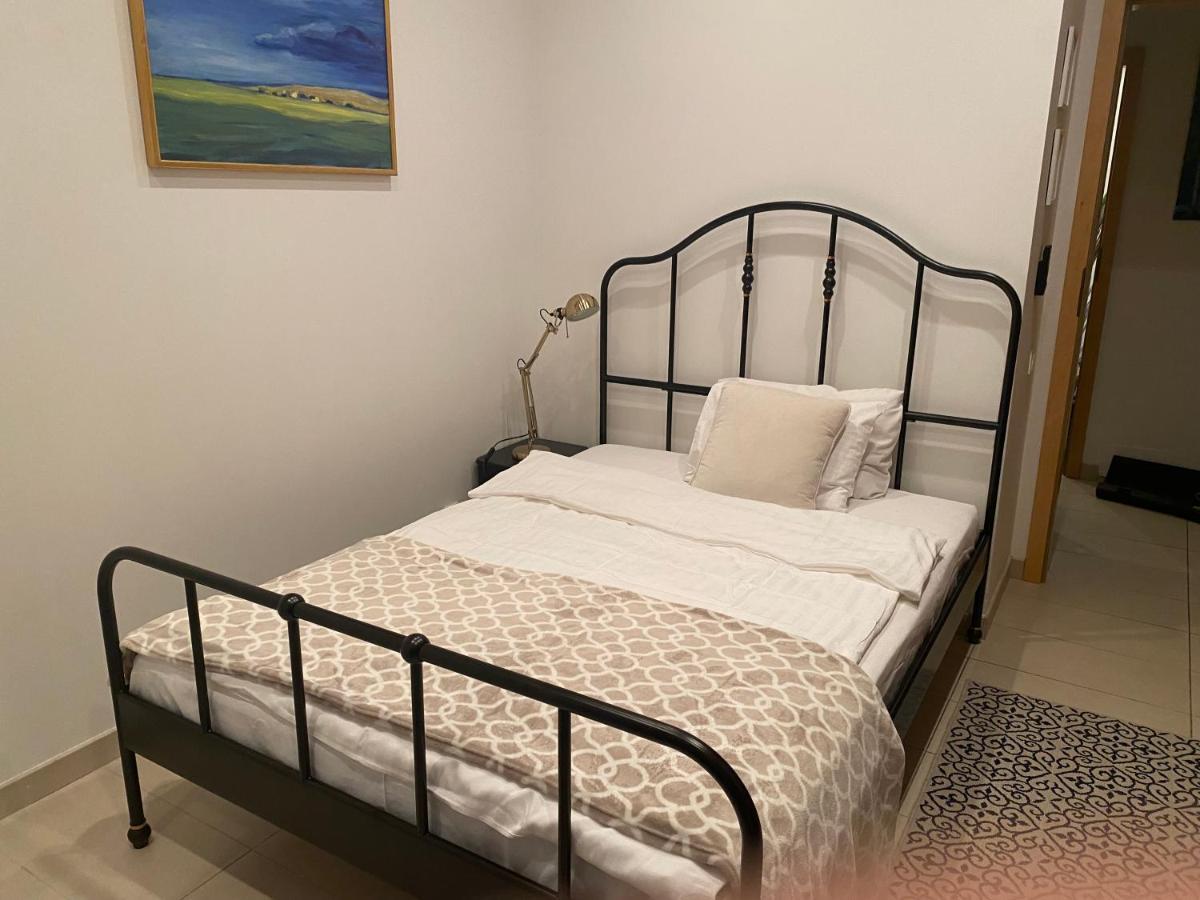 Helios Luxury Apartment In Vilnius Skyscraper Екстер'єр фото
