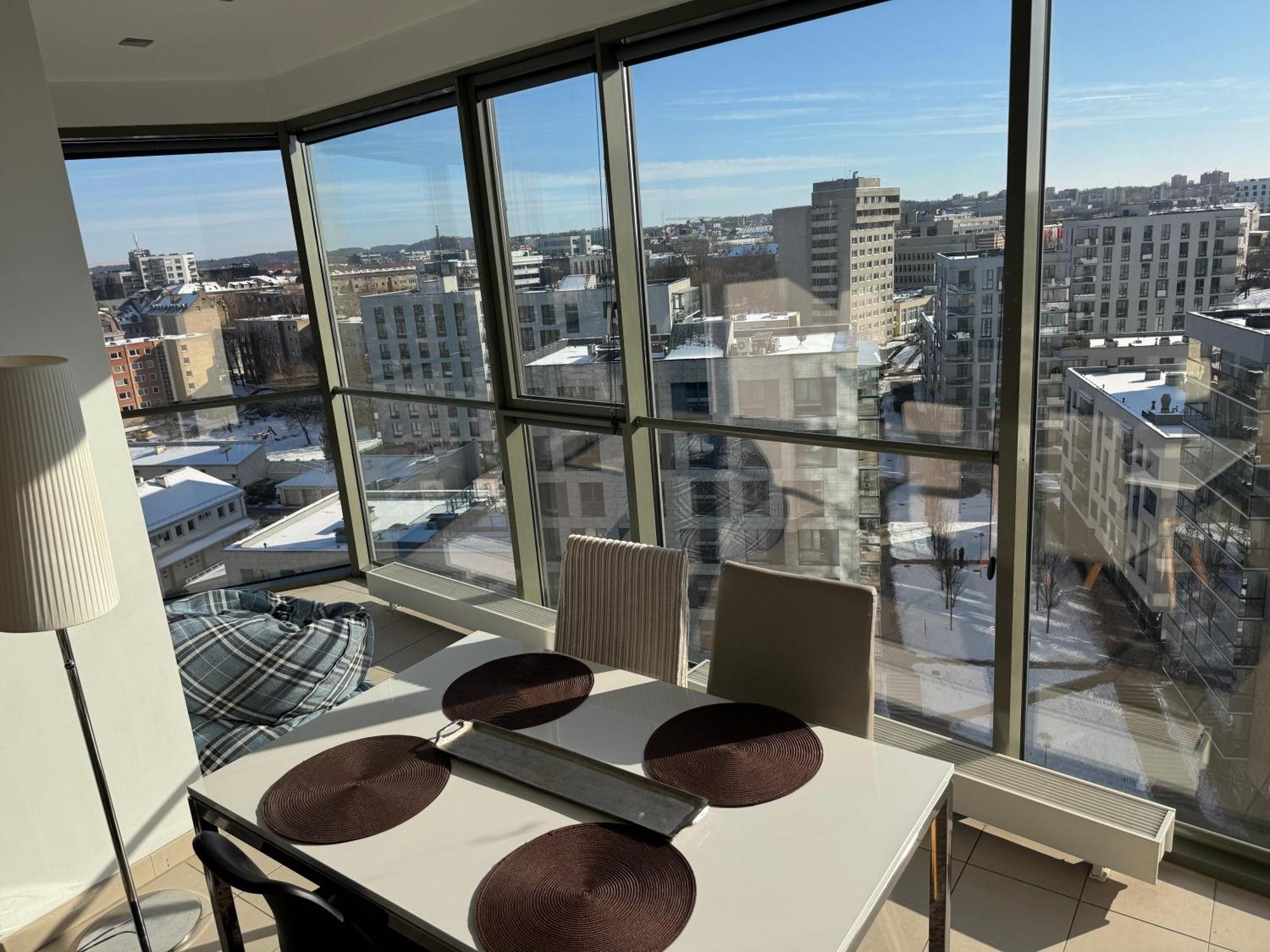 Helios Luxury Apartment In Vilnius Skyscraper Екстер'єр фото